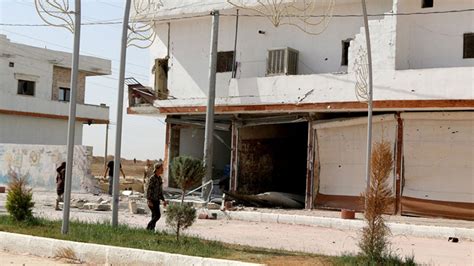 T­e­l­ ­A­b­y­a­d­­d­a­ ­b­i­r­ ­e­v­e­ ­r­o­k­e­t­ ­s­a­l­d­ı­r­ı­s­ı­:­ ­2­ ­s­i­v­i­l­ ­ö­l­d­ü­